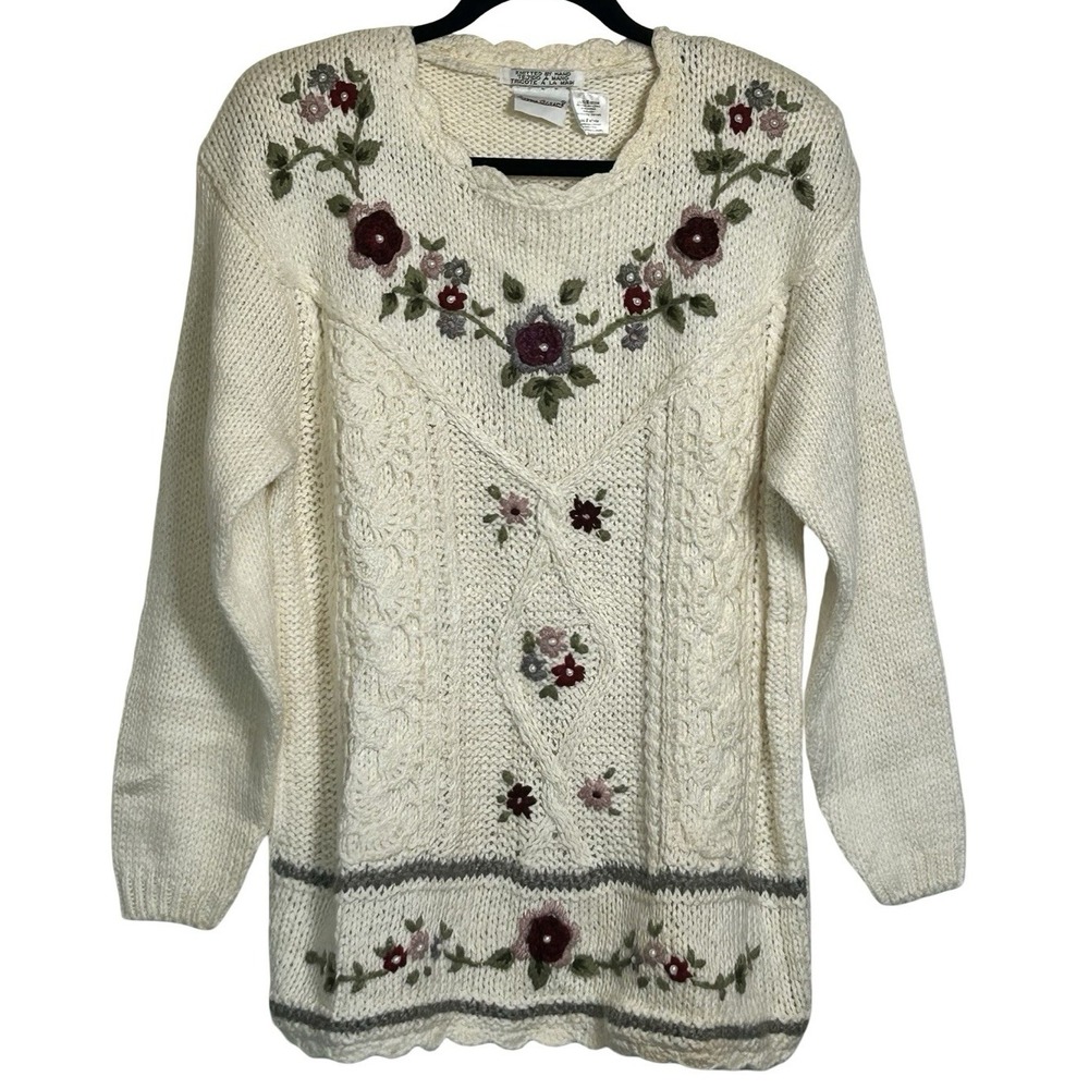 Bobbie Brooks‎ Vintage Hand Knitted Sweater Size Medium Embellished Coquette